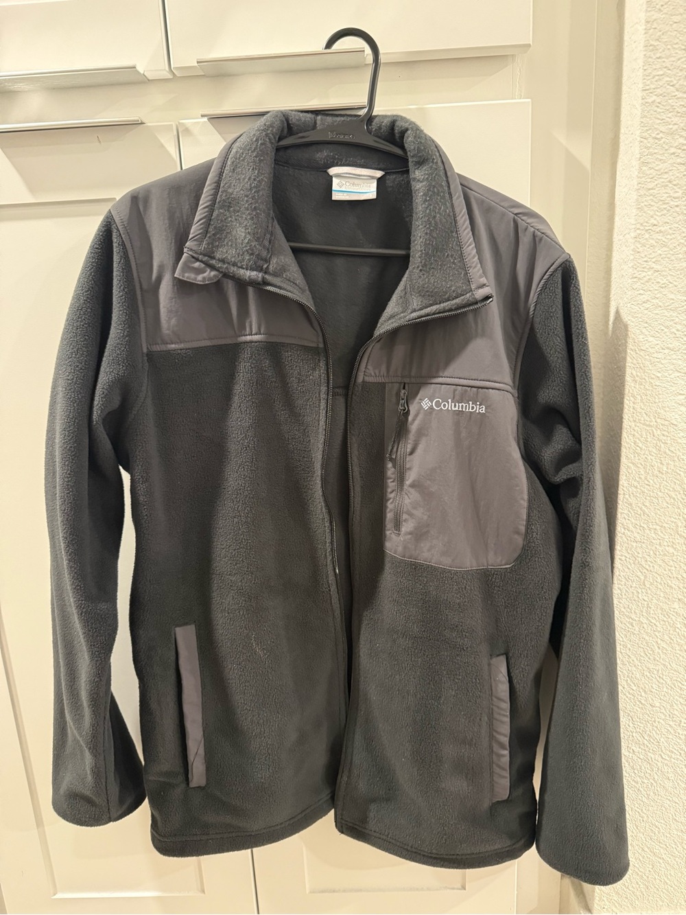 Columbia Men’s Full Zip Fleece Jacket
